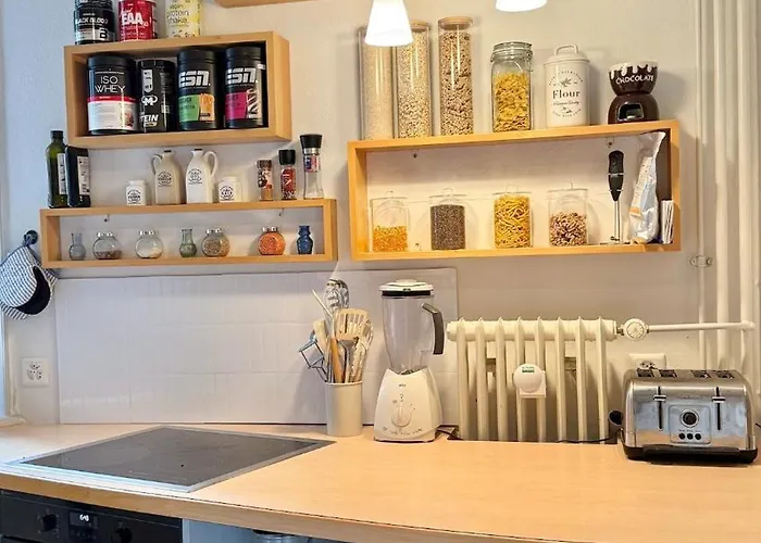 Geraeumiges In Charmantem Altbau